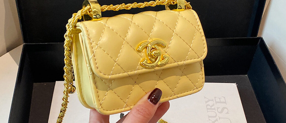 Yellow Light Luxury Rhombic Armpit Bag